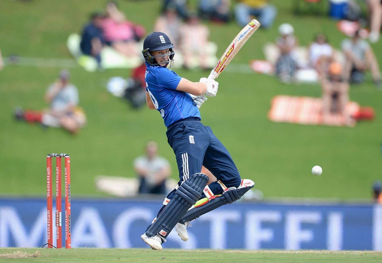 Joe Root gets up on his toes to cut, South Africa v England, 3rd ODI, Centurion, February 9, 2016
