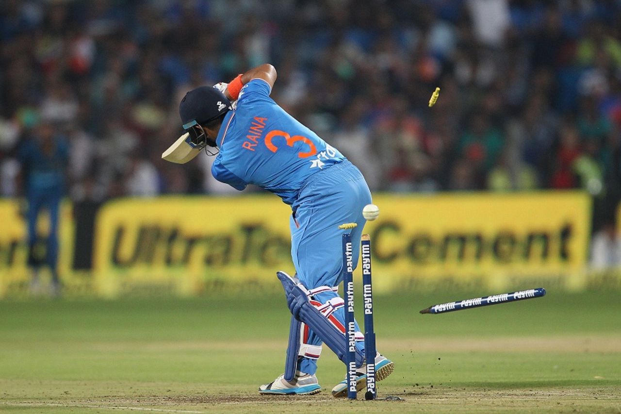 Suresh Raina was bowled for 20, India v Sri Lanka, 1st T20, Pune, February 9, 2016