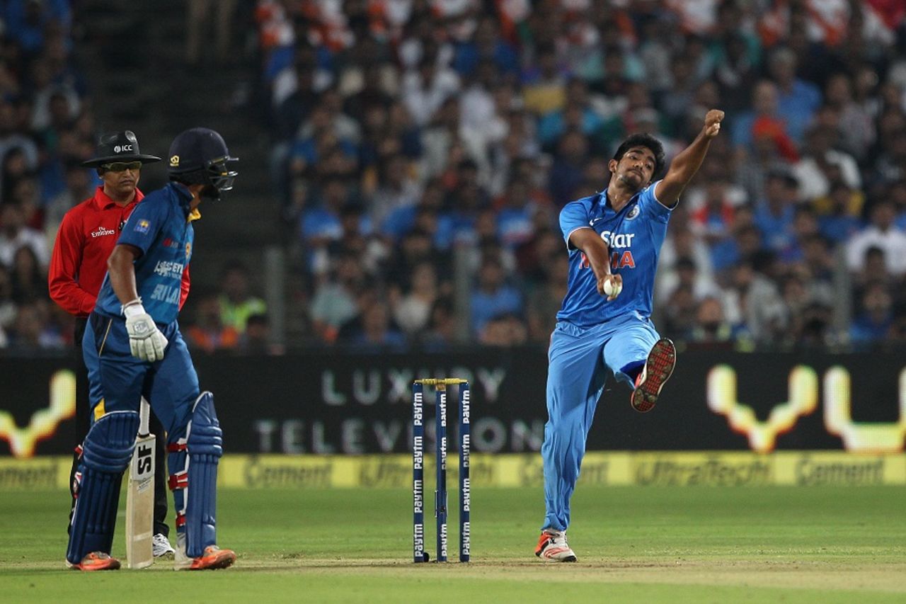 Jasprit Bumrah in his delivery stride, India v Sri Lanka, 1st T20, Pune, February 9, 2016