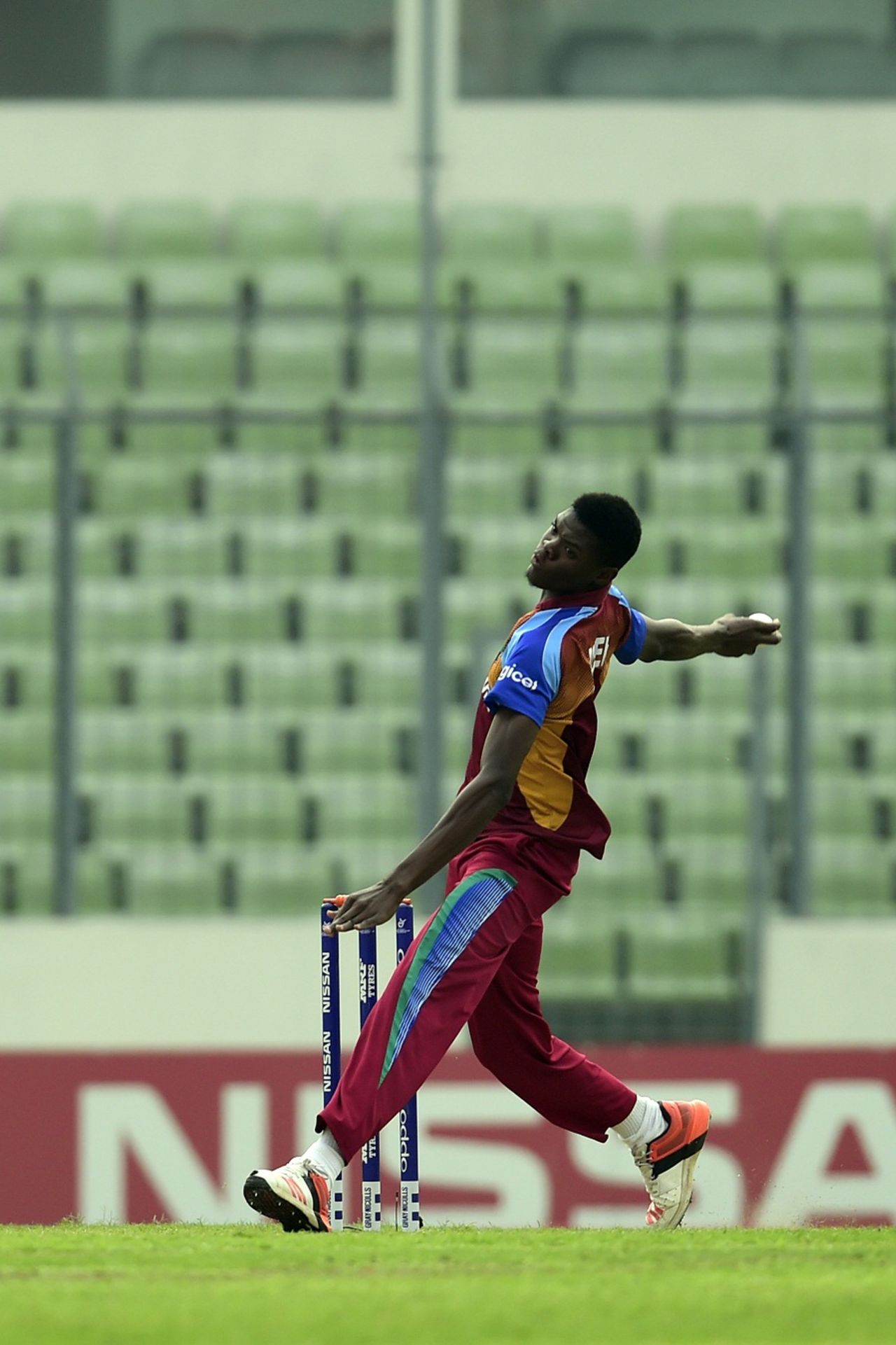 Alzarri Joseph in his delivery stride, India v West Indies, final, Under-19 World Cup, February 14, 2016