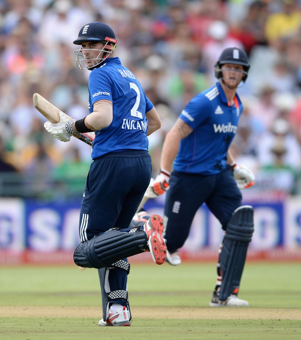 Alex Hales and Ben Stokes put on 70 for the fourth wicket, South Africa v England, 5th ODI, Cape Town, February 14, 2016