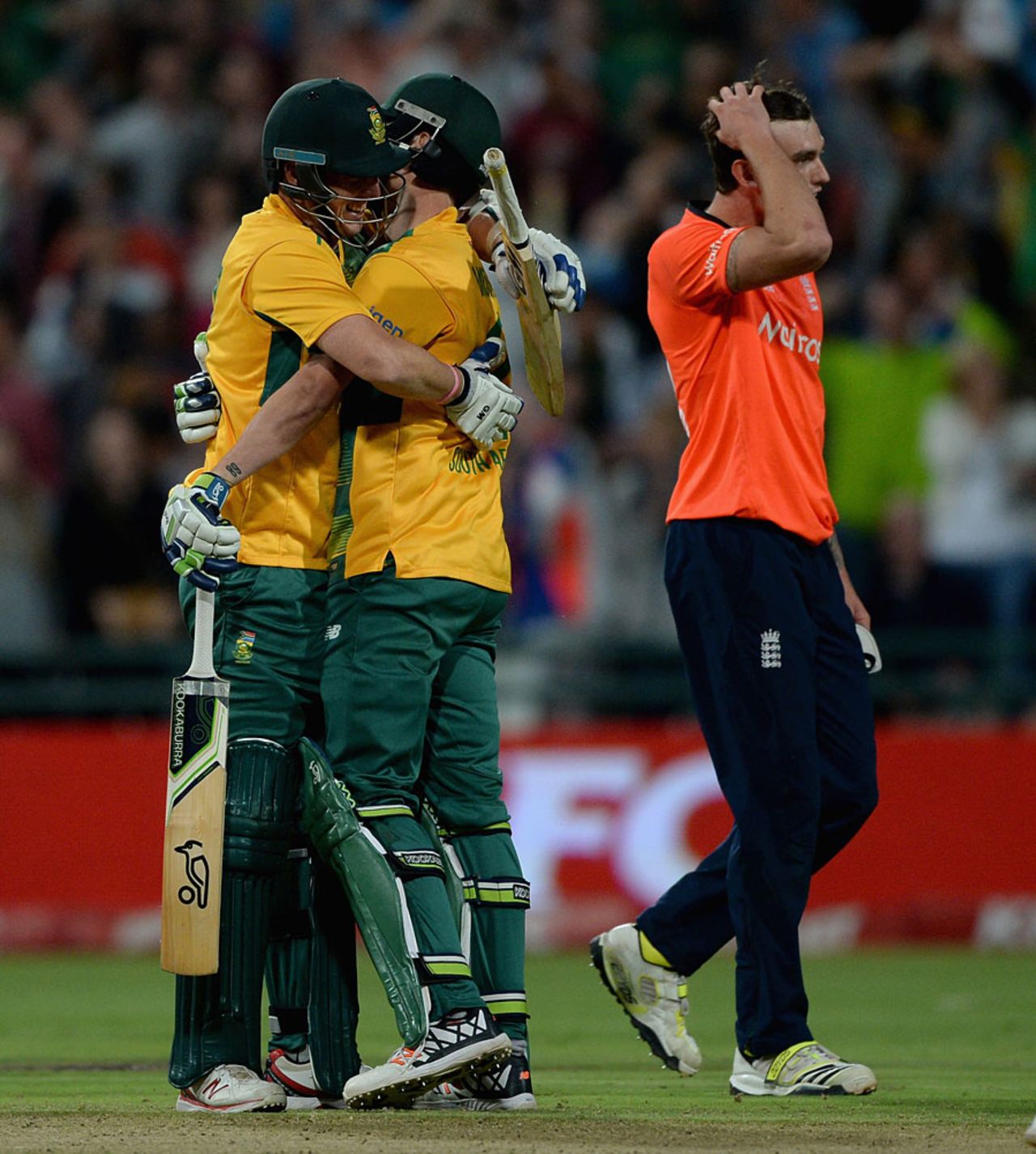 Contrasting emotions: South Africa celebrate while Reece Topley rues his error, South Africa v England, 1st T20, Cape Town, February 19, 2016