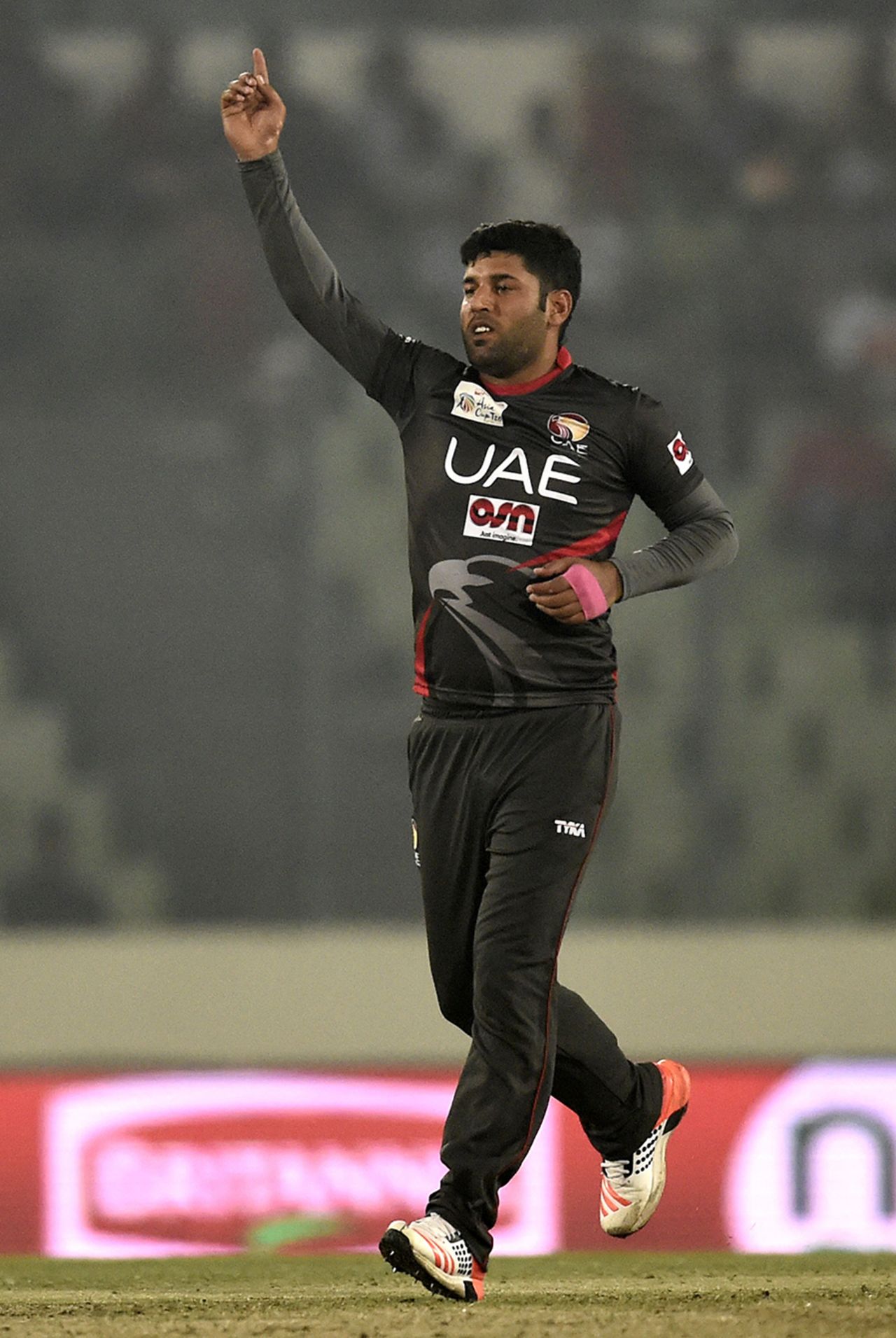 Mohammad Naveed finished with economical returns of 2 for 12, Bangladesh v UAE, Asia Cup 2016, Mirpur, February 26, 2016