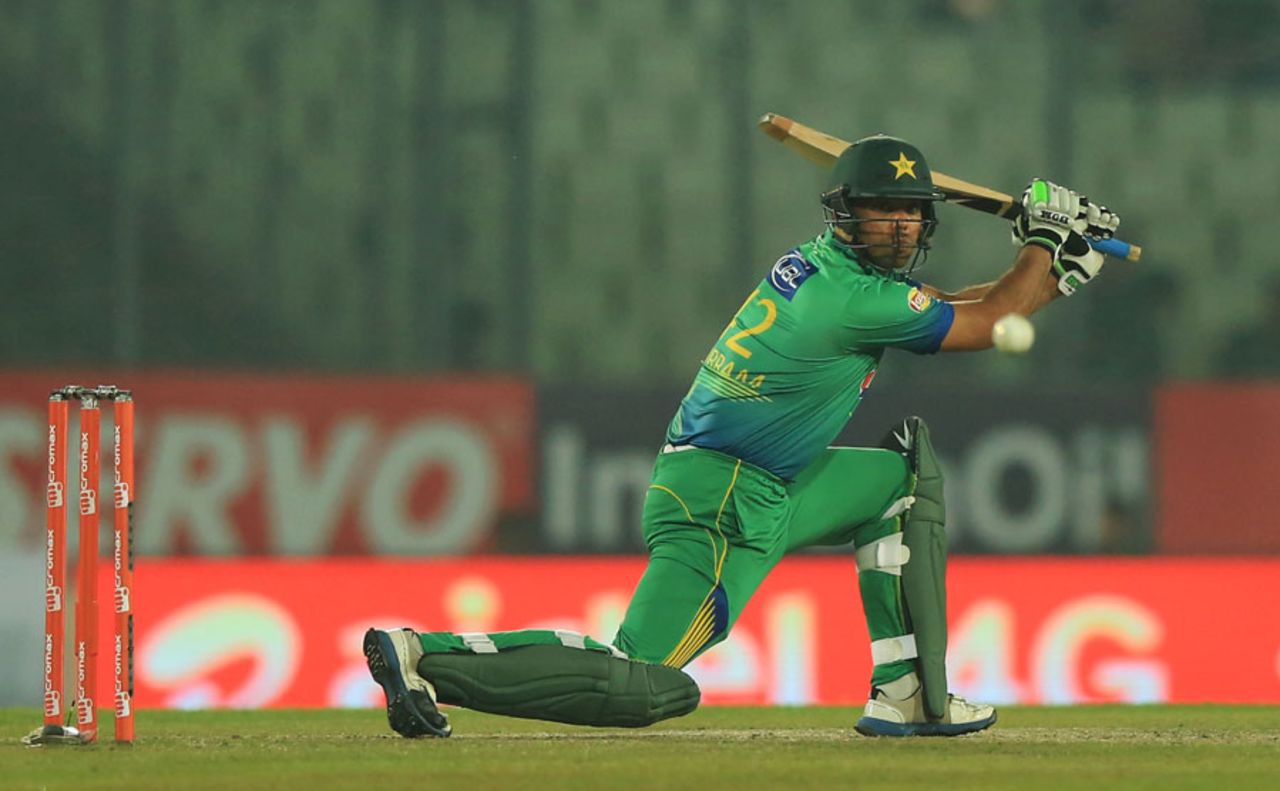 Khurram Manzoor flays one through point, India v Pakistan, Asia Cup, Mirpur, February 27, 2016