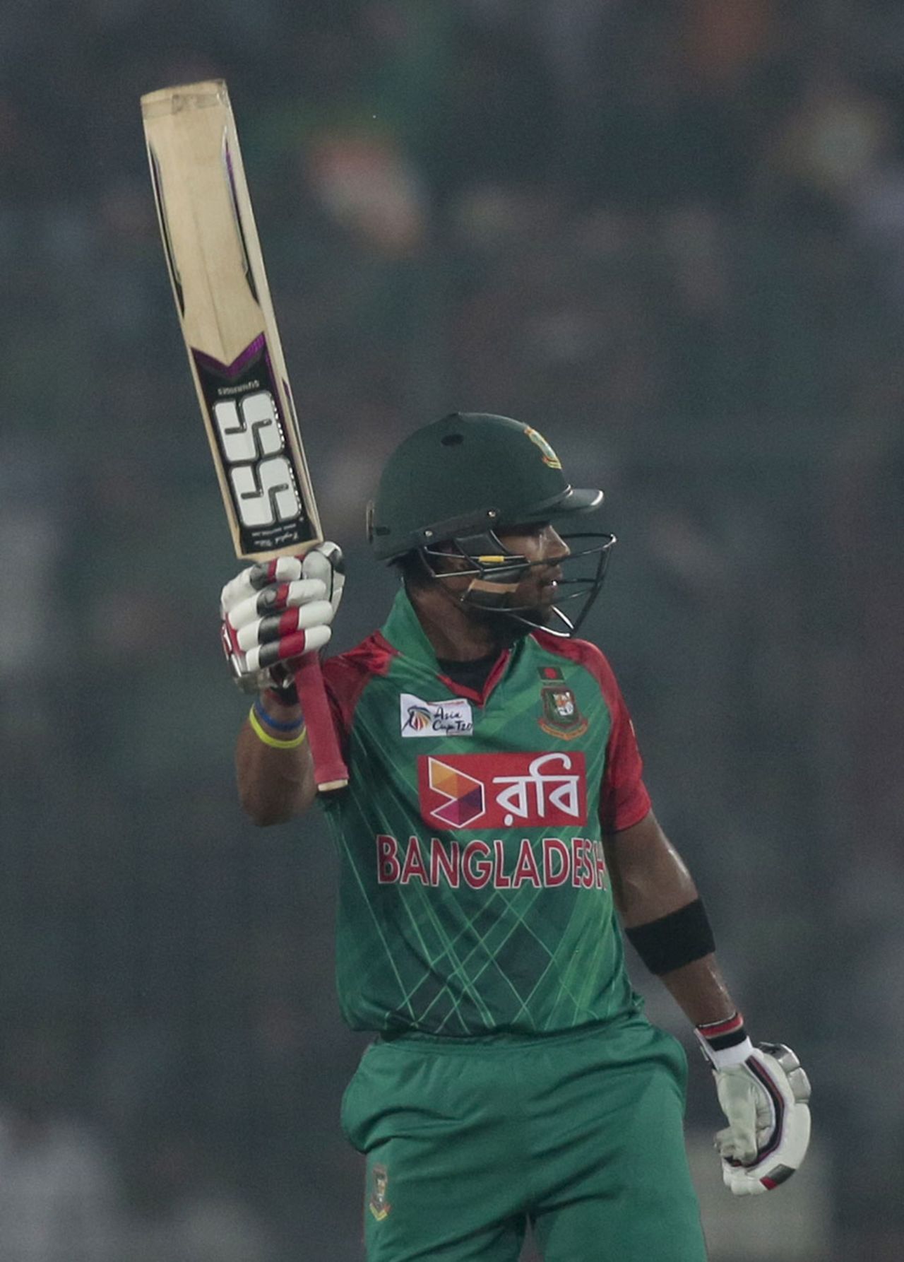 Sabbir Rahman acknowledges the crowd after scoring his fifty, Bangladesh v Sri Lanka, Asia Cup T20, Mirpur, February 28, 2016