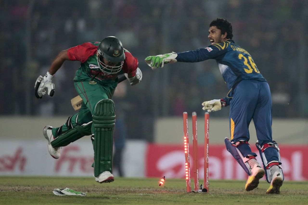 Mashrafe Mortaza was caught short attempting a third run, Bangladesh v Sri Lanka, Asia Cup T20, Mirpur, February 28, 2016