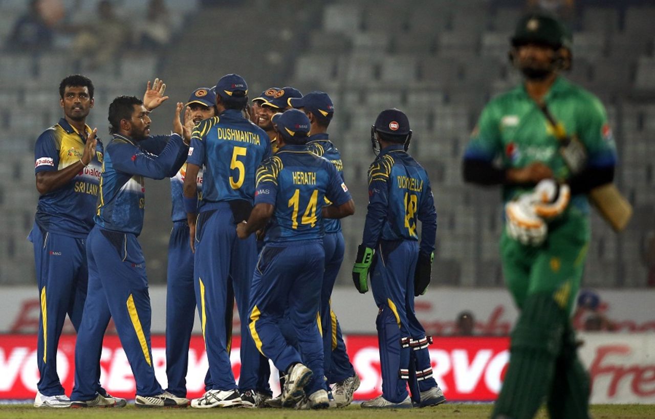 Sri Lanka celebrate the early wicket of Mohammad Hafeez, Pakistan v Sri Lanka, Asia Cup 2016, Mirpur, March 4, 2016