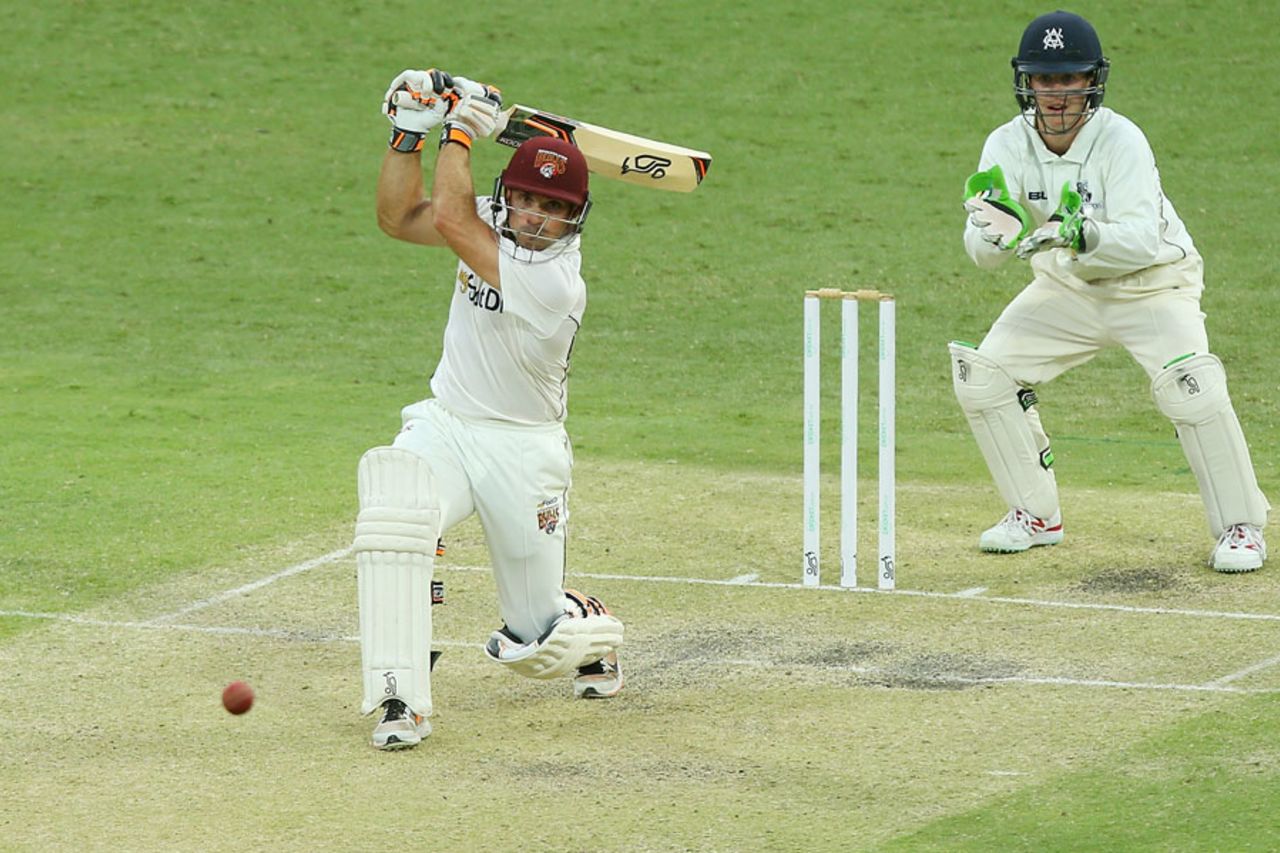 Chris Hartley contributed with an unbeaten 45, Queensland v Victoria, Sheffield Shield, Brisbane, 2nd day, March 6, 2016