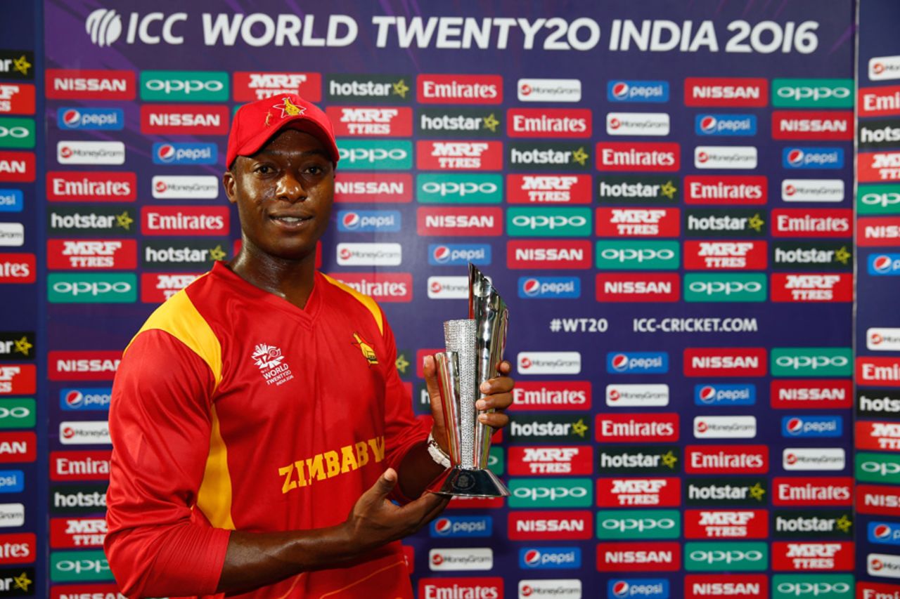 Vusi Sibanda poses with the Man-of-the-Match trophy, Hong Kong v Zimbabwe, WT20 qualifier, Group B, Nagpur, March 8, 2016