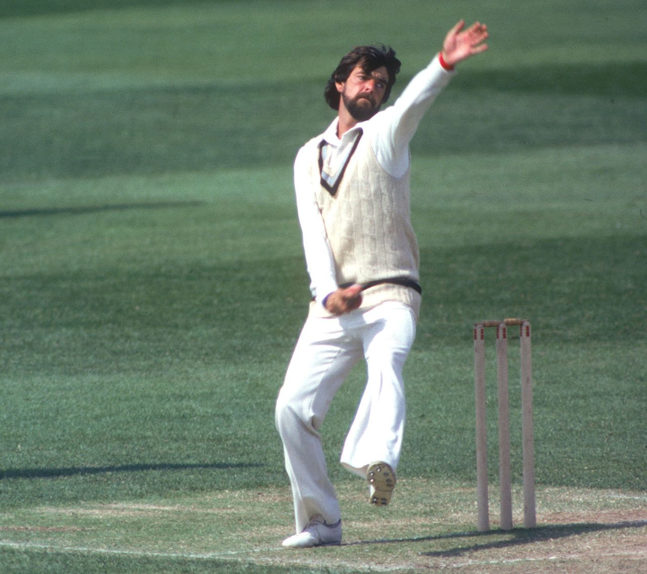 Geoff Miller bowls for Derbyshire, The Oval, May 1981, 