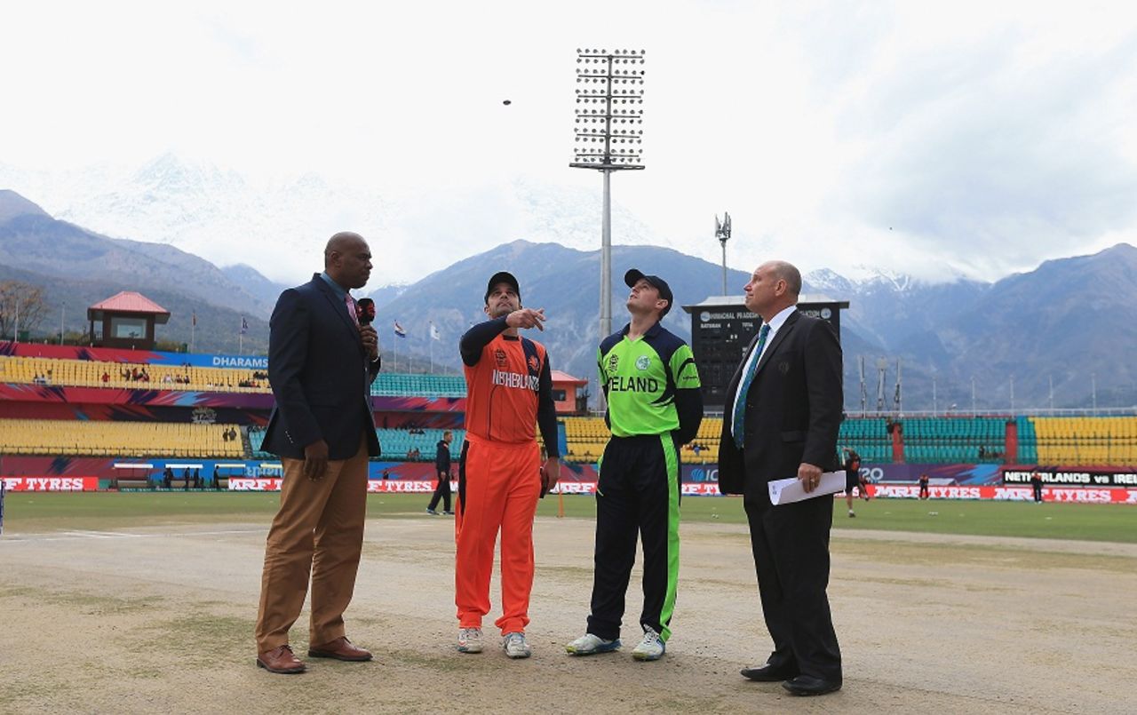 Ireland's William Porterfield won the toss and elected to field,  Ireland v Netherlands, World T20 qualifiers, Group A, March 13, 2016