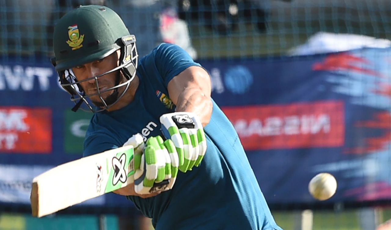 Faf du Plessis pulls during a net session, Mumbai, March 13, 2016