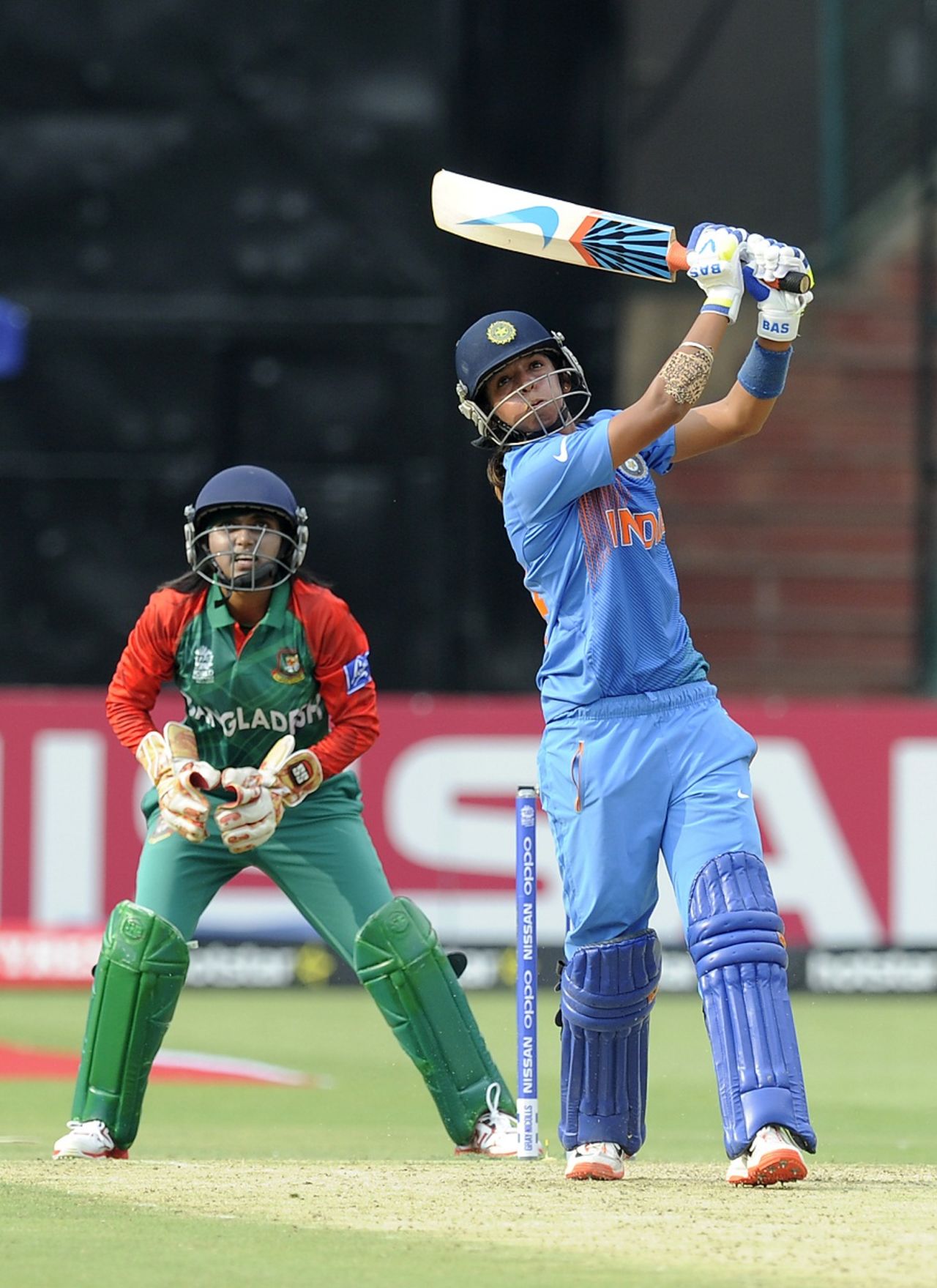 Harmanpreet Kaur hits one down the ground, India v Bangladesh, Women's World T20, Group B, Bangalore, March 15, 2016