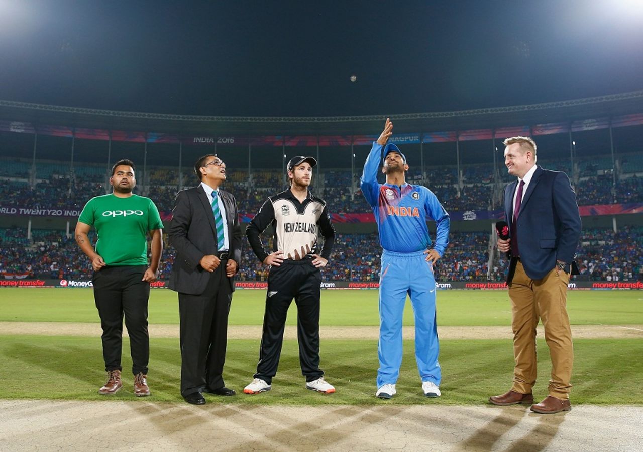 Kane Williamson won the toss and elected to bat, India v New Zealand, World T20 2016, Group 2, Nagpur, March 15, 2016 