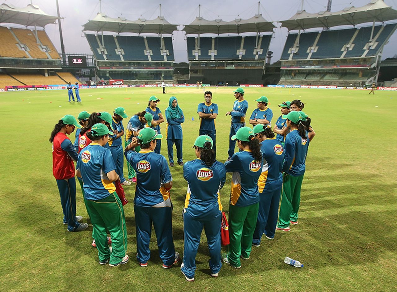 The Pakistan Women's team gather in a huddle before the start of their match, Pakistan v West Indies, Women's World T20 2016, Chennai, March 16, 2016