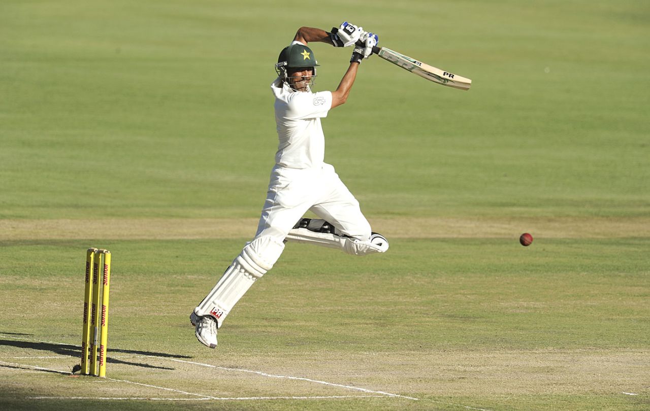 Younis Khan hops as he plays one to the off side, South Africa v Pakistan, 3rd Test, Centurion, 2nd day, February 23, 2013