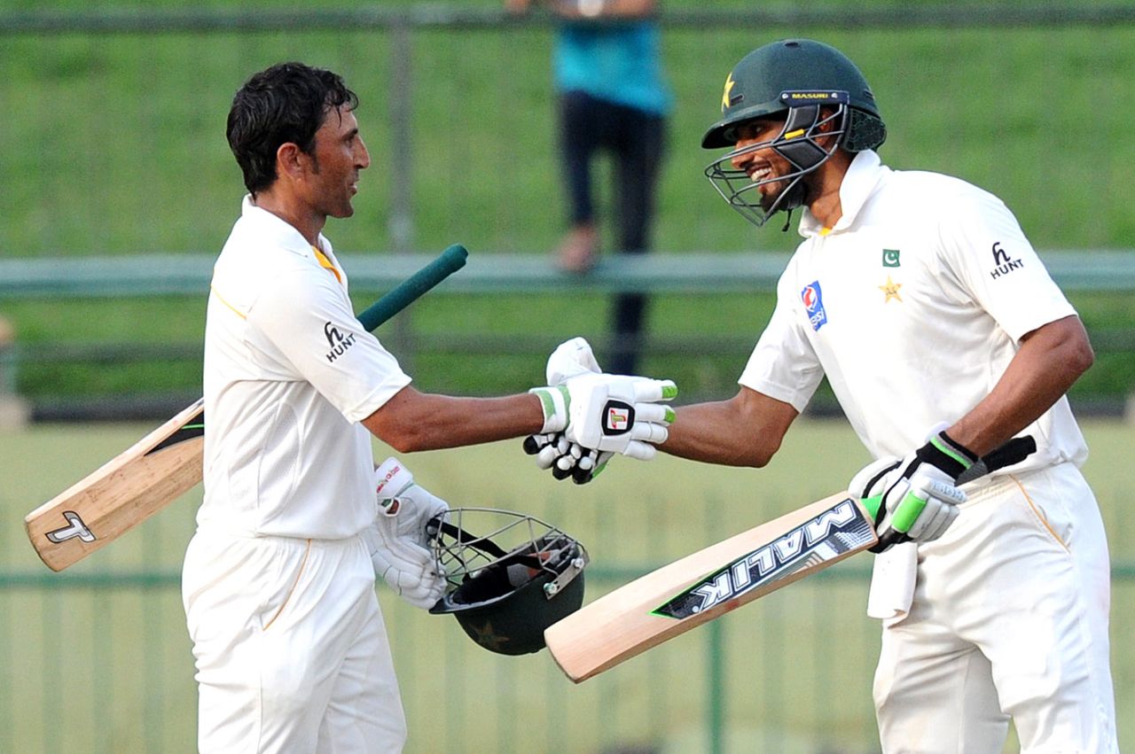 Shan Masood and Younis Khan during their big stand, Sri Lanka v Pakistan, 3rd Test, Pallekele, 4th day, July 6, 2015