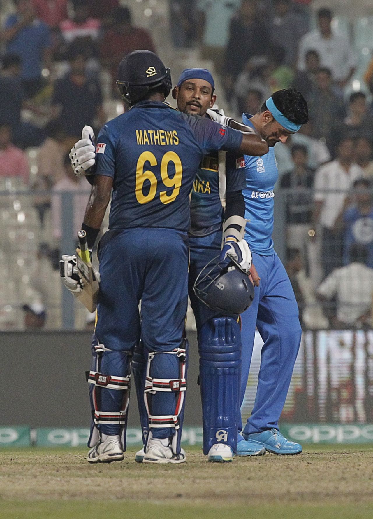 Tillakaratne Dilshan and Angelo Mathews celebrate Sri Lanka's win, Afghanistan v Sri Lanka, World T20 2016, Group 1, Kolkata