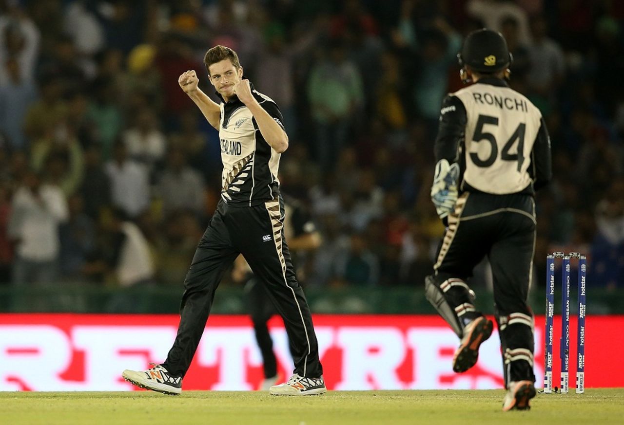 Mitchell Santner celebrates a wicket, New Zealand v Pakistan, World T20 2016, Group 2, Mohali, March 22, 2016
