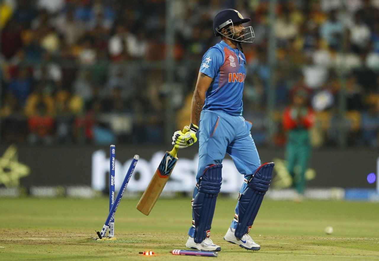 Ravindra Jadeja was bowled for 12 in the last over, India v Bangladesh, World T20 2016, Group 2, Bangalore, March 23, 2016