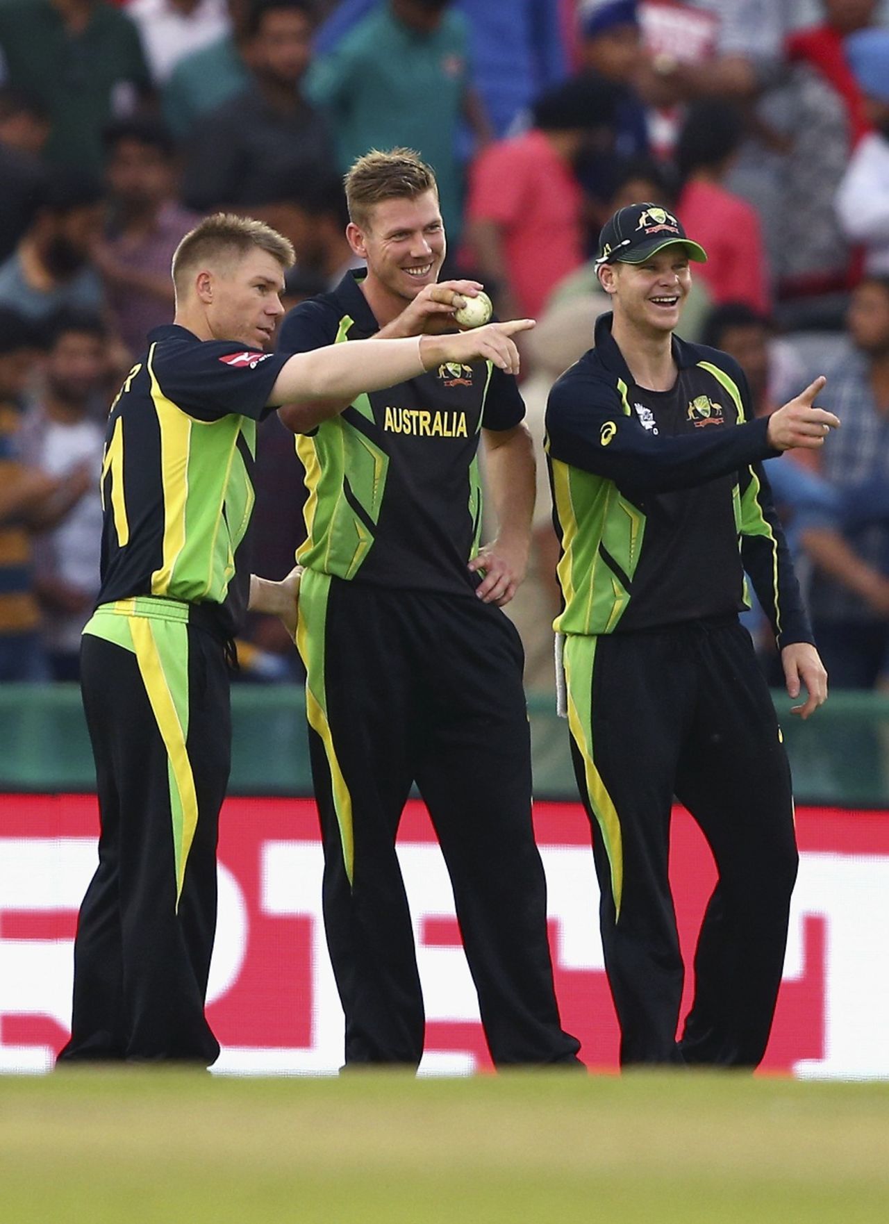 James Faulkner, Steven Smith and David Warner celebrate a wicket, Australia v Pakistan, World T20 2016, Group 2, Mohali, March 25, 2016