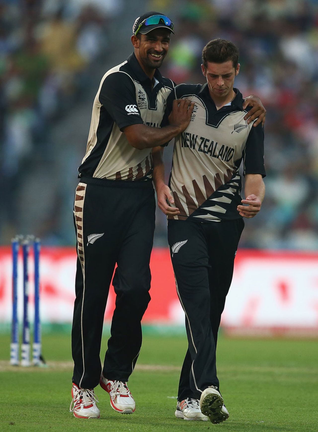 Ish Sodhi and Mitchell Santner share the joy of a wicket, Bangladesh v New Zealand, World T20 2016, Group 2, Kolkata, March 26, 2016