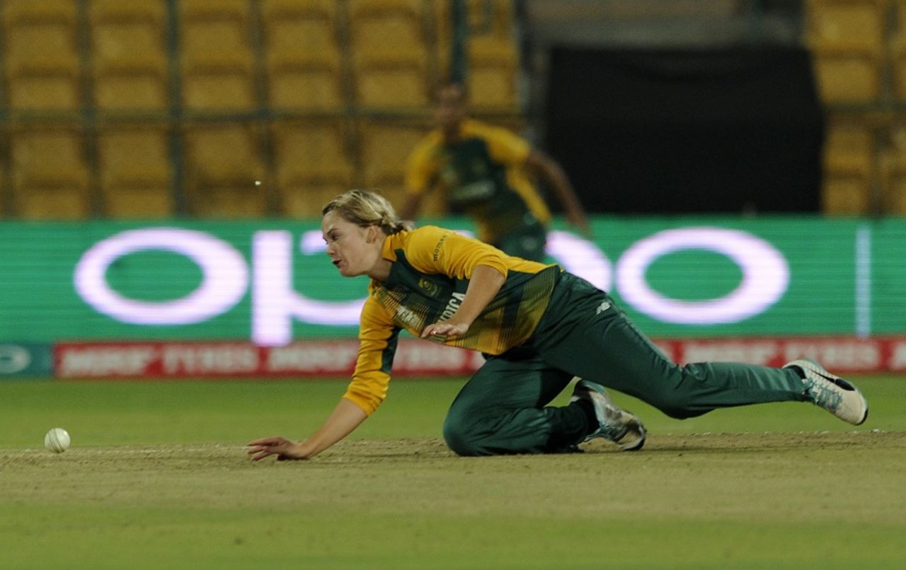 Dane van Niekerk dives as she tries to stop the ball, New Zealand v South Africa, Women's World T20 2016, Group A, Bangalore, March 26, 2016