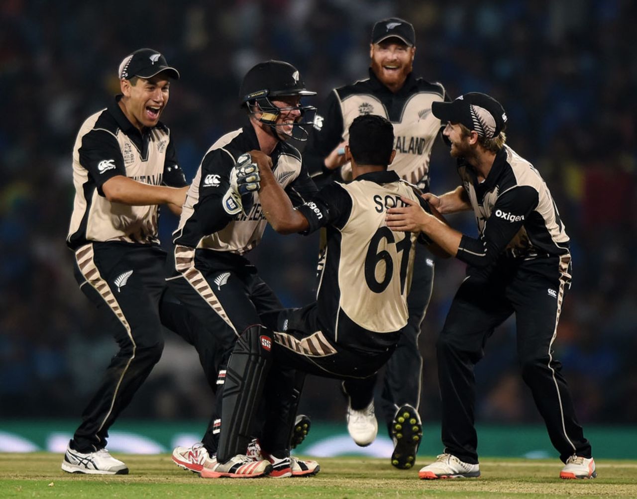 New Zealand players celebrate a wicket with Ish Sodhi, India v New Zealand, World T20 2016, Group 2, Nagpur, March 15, 2016 