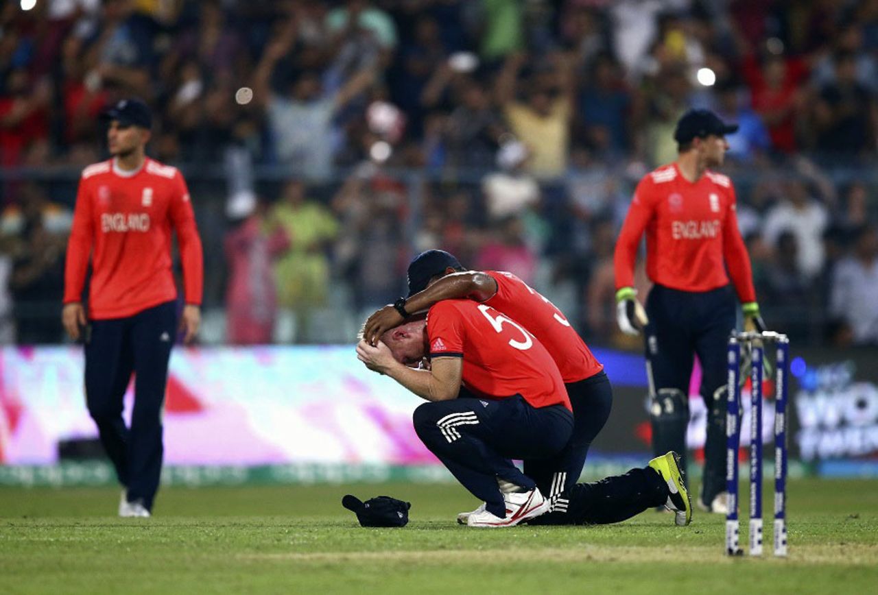 Ben Stokes is consoled after a difficult final over, England v West Indies, World T20, final, Kolkata, April 3, 2016 