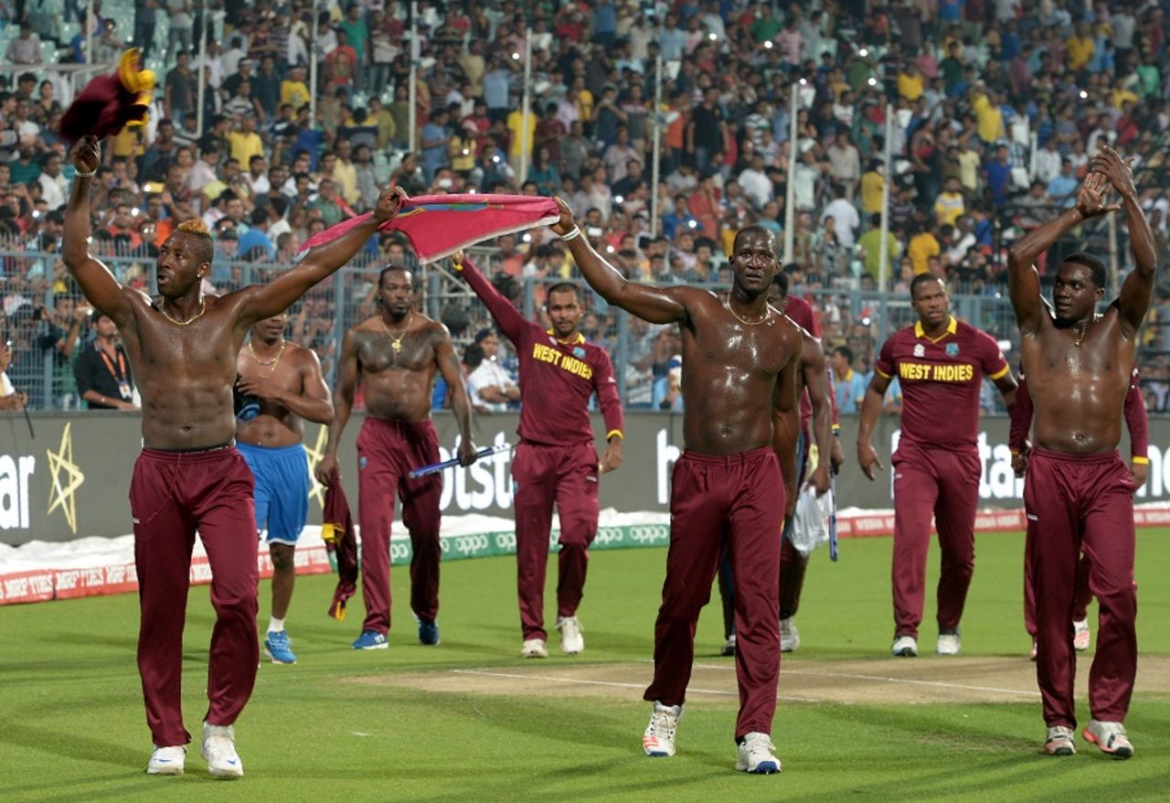 The West Indies team take a lap of honour after their victory, England v West Indies, World T20, final, Kolkata, April 3, 2016 