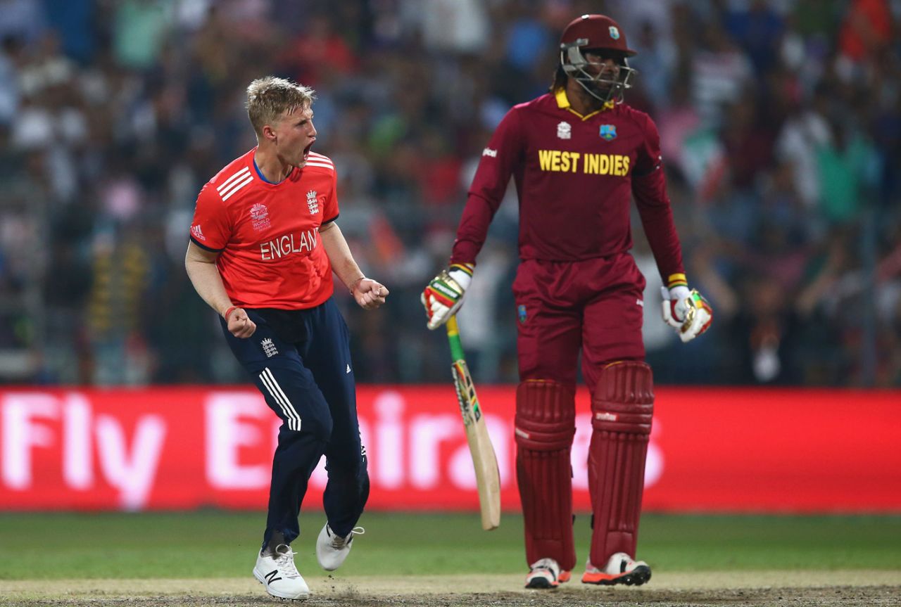 Chris Gayle is dismissed by Joe Root, England v West Indies, World T20, final, Kolkata, April 3, 2016 