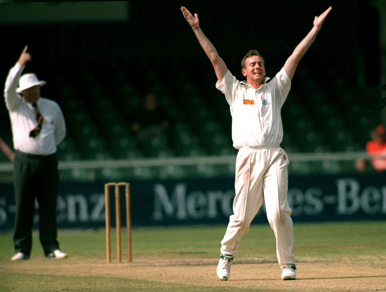 Mark Ilott celebrates a wicket, Border v England XI, East London, November 1995
