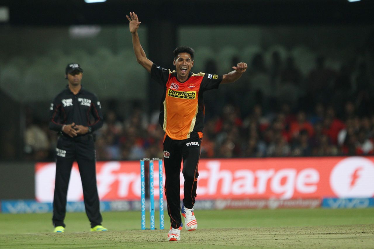 Mustafizur Rahman celebrates a wicket, Royal Challengers Bangalore v Sunrisers Hyderabad, IPL 2016, Bangalore, April 12, 2016