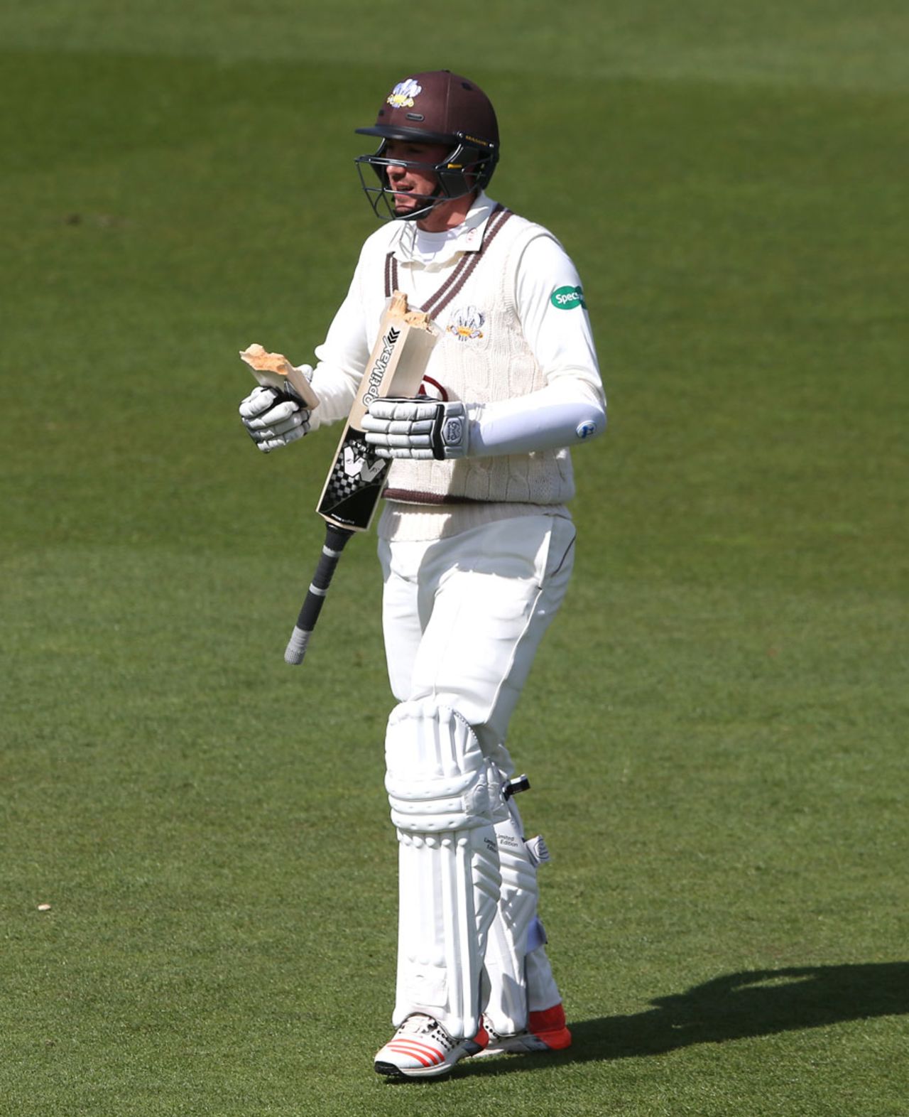Breaking bat: Mark Footitt calls for a replacement, Nottinghamshire v Surrey, Specsavers County Championship, Division One, Trent Bridge, 4th day, April 13, 2016