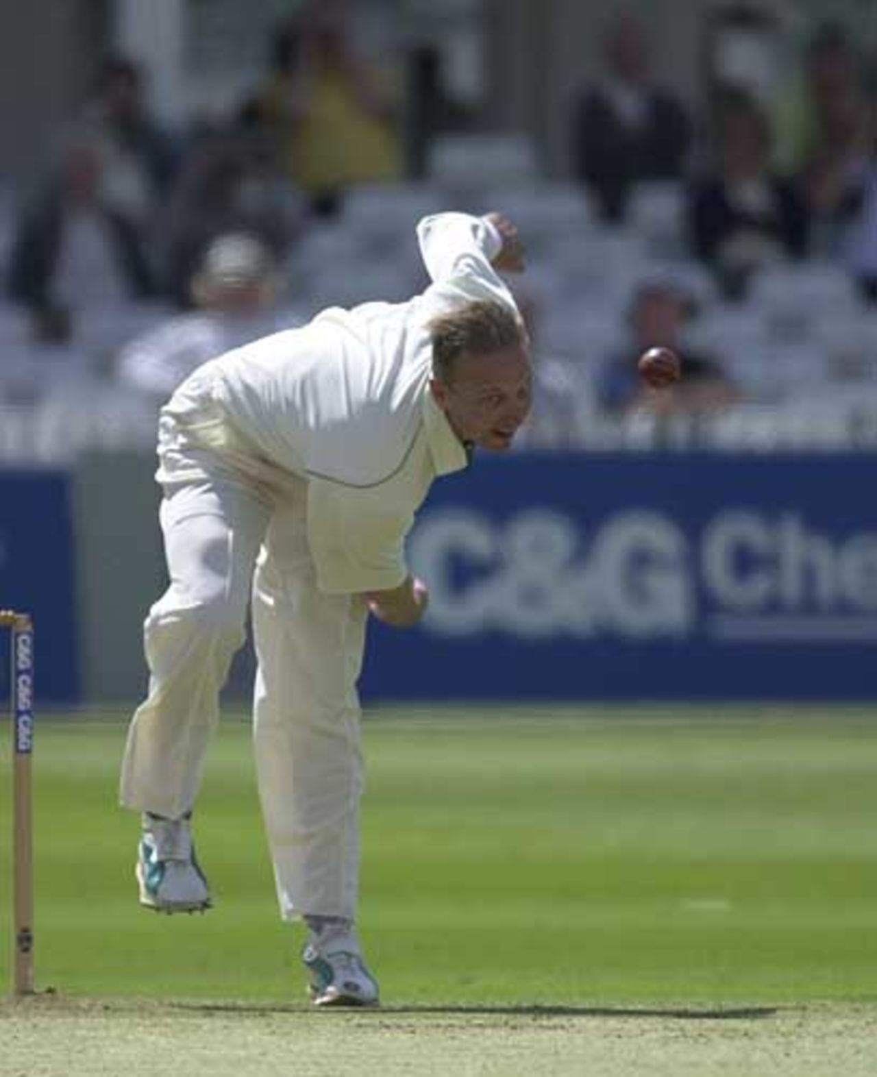 Allan Donald, still as enthusiastic as ever, bowling from the Pavilion End, C&G Trophy, Nottingham June 2002