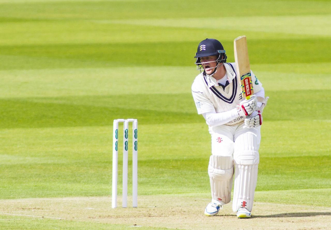 Sam Robson started confidently, Middlesex v Warwickshire, Specsavers County Championship, Division One, Lord's, 1st day, April 17, 2016