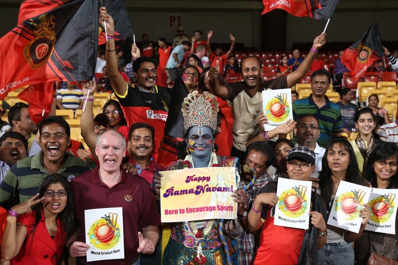 A colourful crowd was gathered at the Chinnaswamy stadium, Royal Challengers Bangalore v Delhi Daredevils, IPL 2016, Bangalore, April 17, 2016