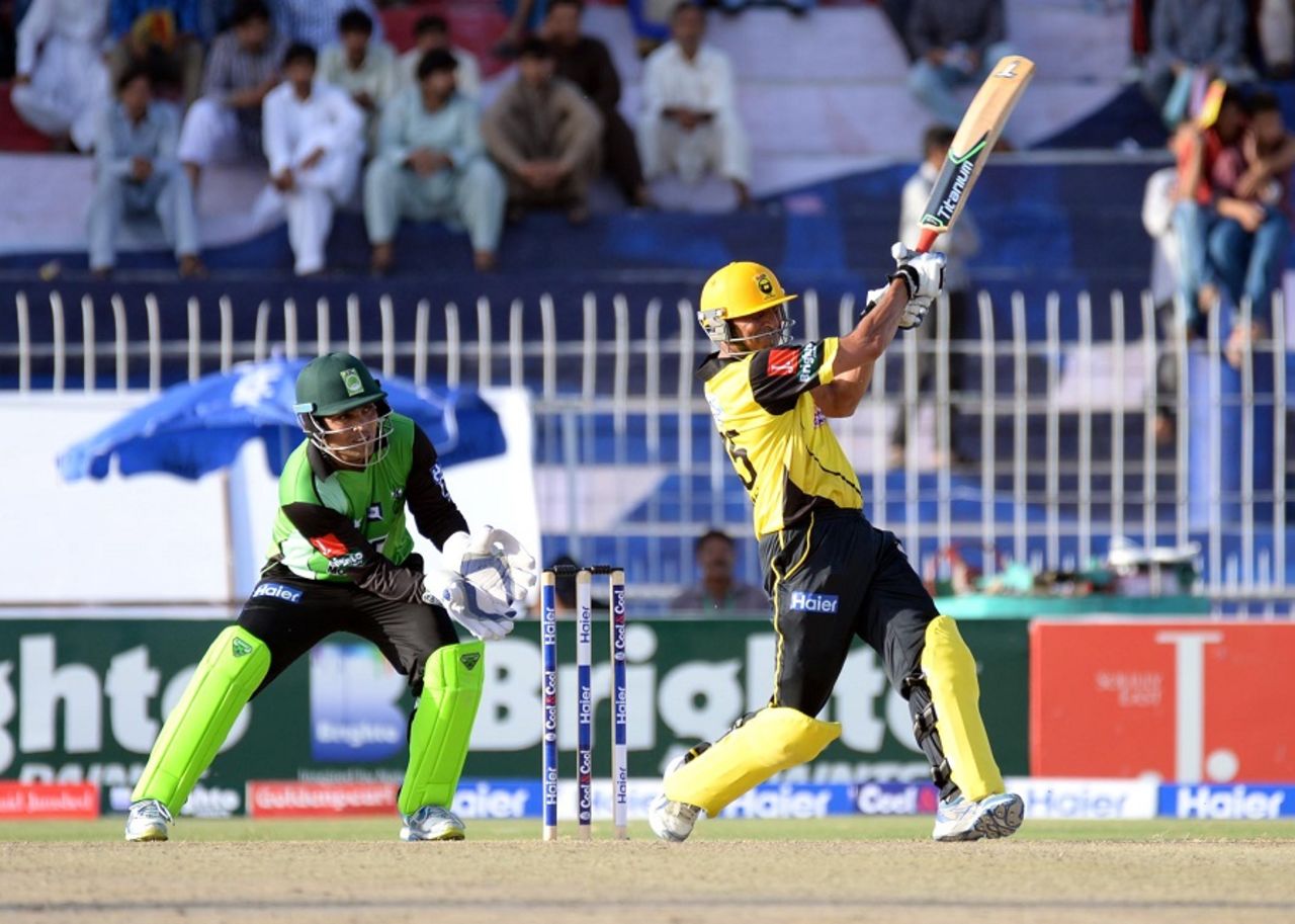 Younis Khan plays the pull shot , Islamabad v Khyber Pakhtunkhwa, Pakistan Cup 2016, April 20, 2016