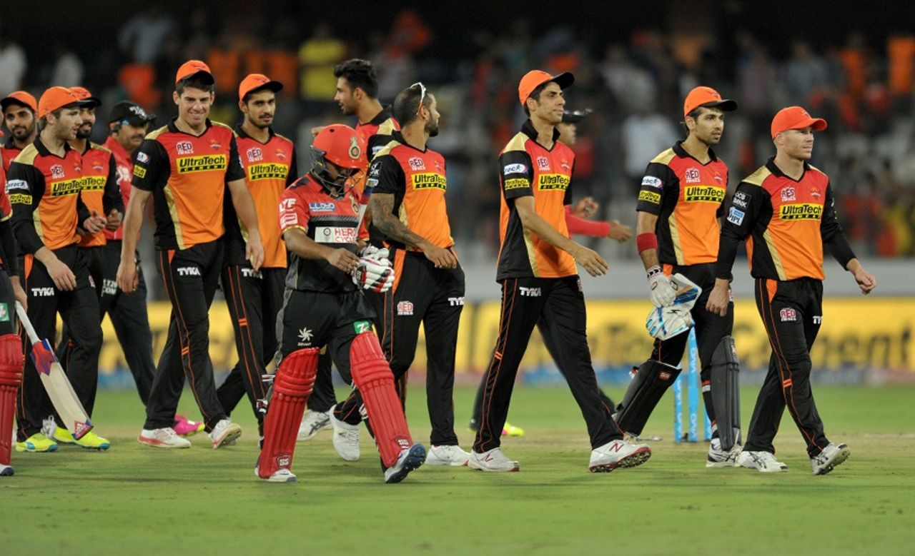David Warner leads Sunrisers Hyderabad off the field after completing a 15-run win, Sunrisers Hyderabad v Royal Challengers Bangalore, IPL 2016, Hyderabad, April 30, 2016