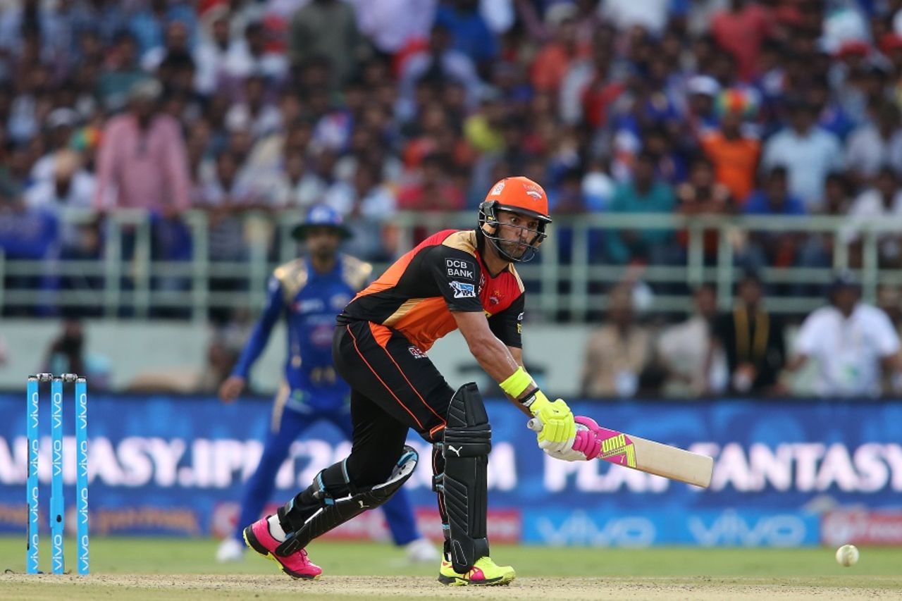 Yuvraj Singh biffed 39 off 23 balls, Mumbai Indians v Sunrisers Hyderabad, IPL 2016, Visakhapatnam, May 8, 2016