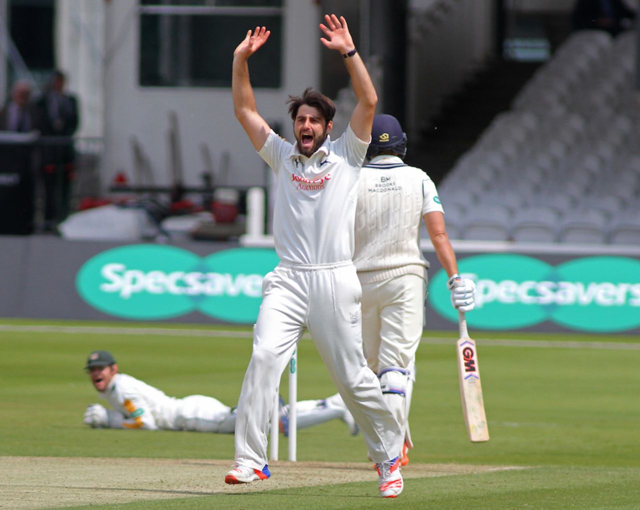 Brett Hutton removed Nick Compton and Dawid Malan with consecutive deliveries, Middlesex v Nottinghamshire, County Championship, Division One, Lord's, 2nd day, May 9, 2016