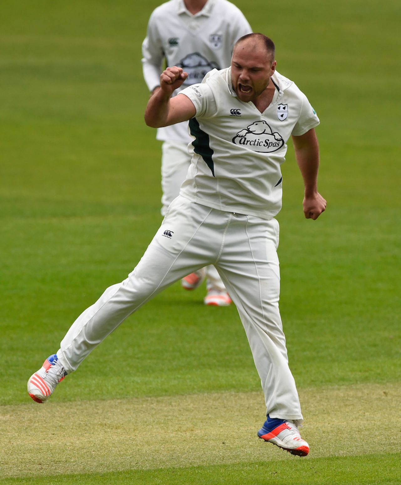 Joe Leach was on a hat-trick early in Glamorgan's innings, Glamorgan v Worcestershire, County Championship, Division Two, Cardiff, 2nd day, May 9, 2016