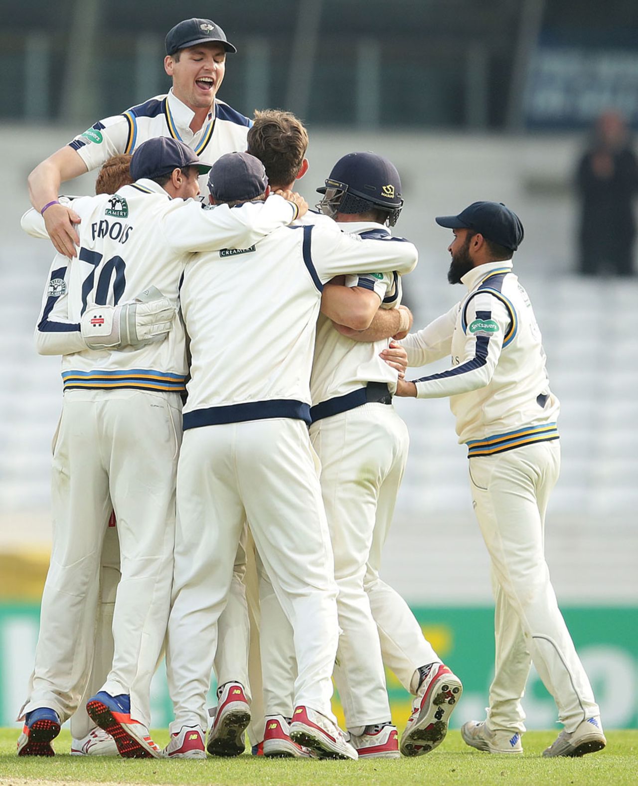 Yorkshire celebrate their victory, Yorkshire v Surrey, County Championship, Division One, Headingley, 4th day, May 11, 2016
