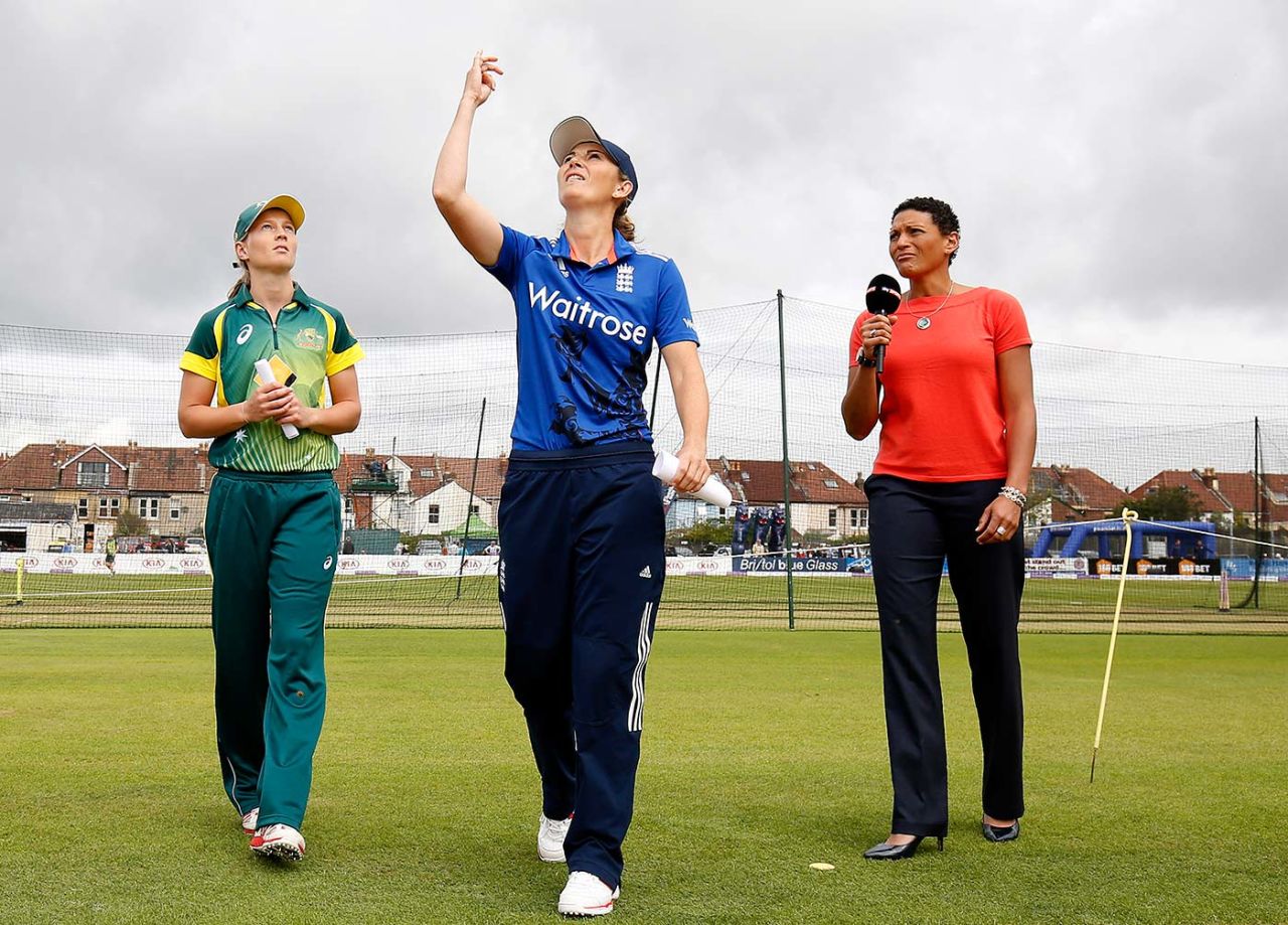 Charlotte Edwards, Meg Lanning and Melanie Jones at the toss, England Women v Australia Women, second ODI, Bristol, July 23, 2015