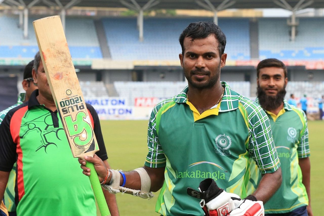 Upul Tharanga made a match-winning 77,  Abahani Limited v Mohammedan Sporting Club, Dhaka Premier Division Cricket League, Mirpur, May 12, 2016
