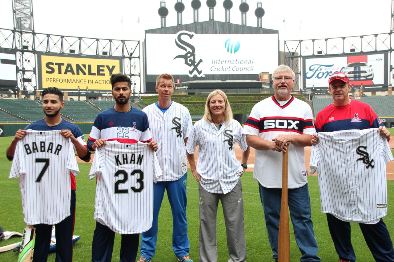 USA's Fahad Babar and Ali Khan join former Chicago White Sox player Ron Kittle and ICC coaches Graeme West, Cathryn Fitzpatrick and Mike Young for a demo at US Cellular Field, Chicago, May 12, 2016