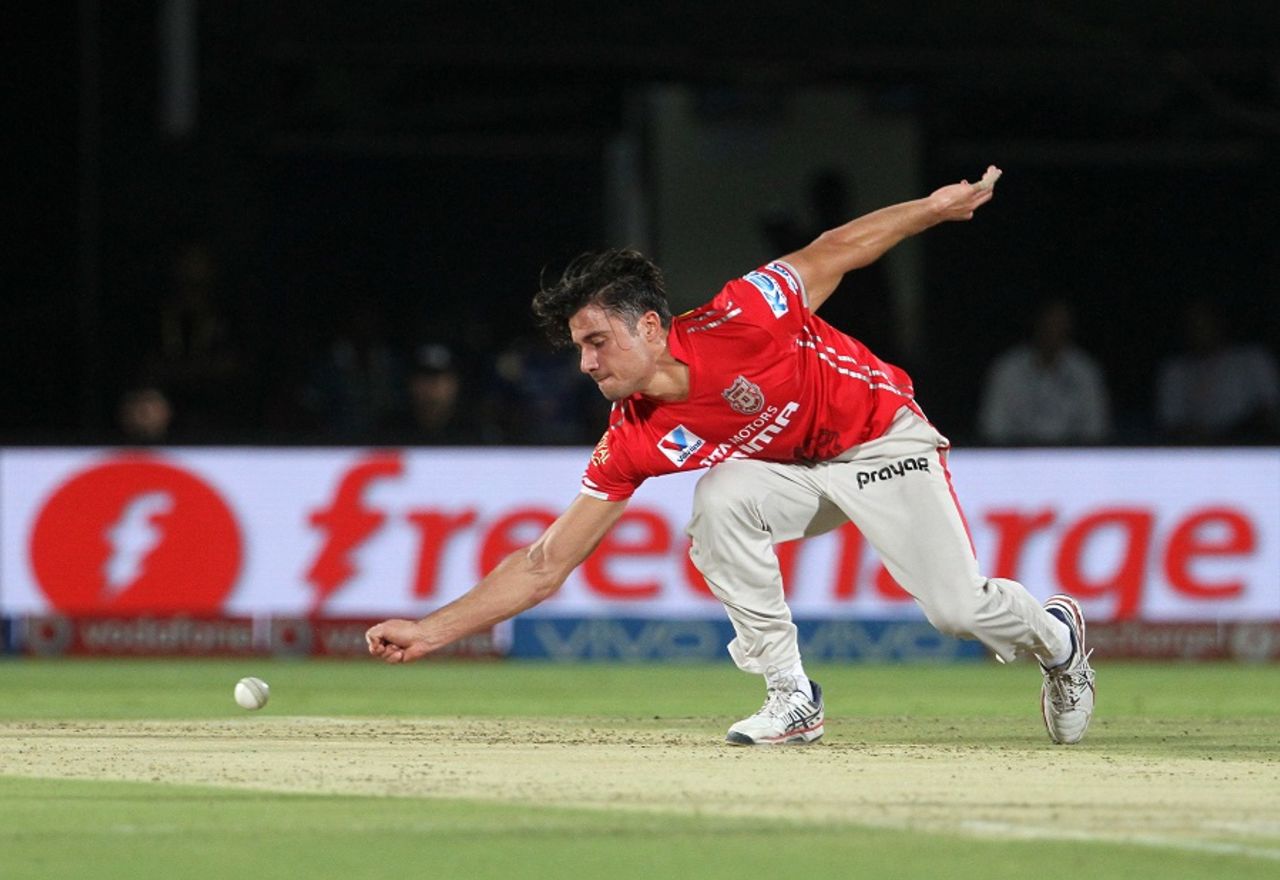 Marcus Stoinis took 4 for 15 - his career-best figures in T20s, Mumbai Indians v Kings XI Punjab, IPL 2016, Visakhapatnam, May 13, 2016