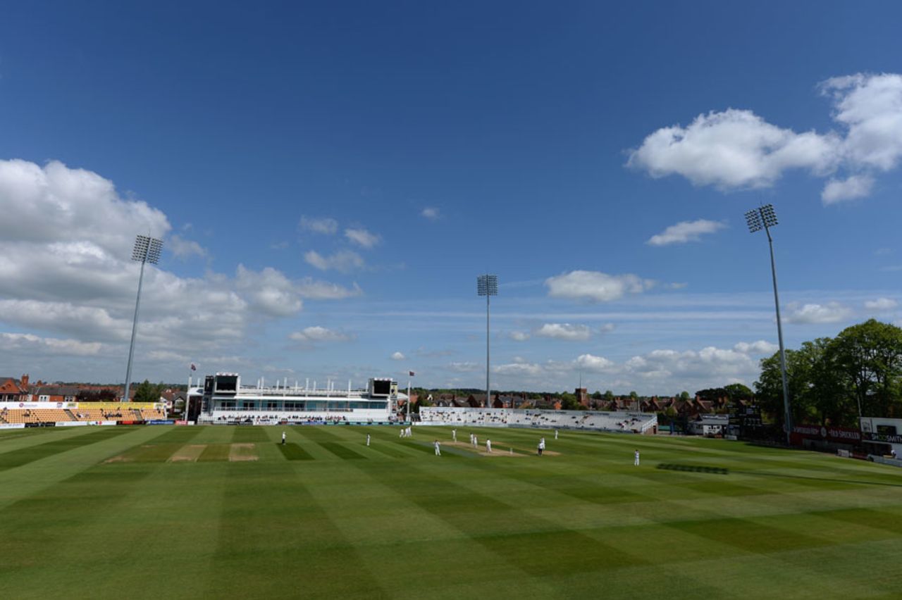 Kent asked for the toss and elected to bat under blue skies, Northamptonshire v Kent, County Championship, Division Two, Wantage Road, 1st day, May 15, 2016