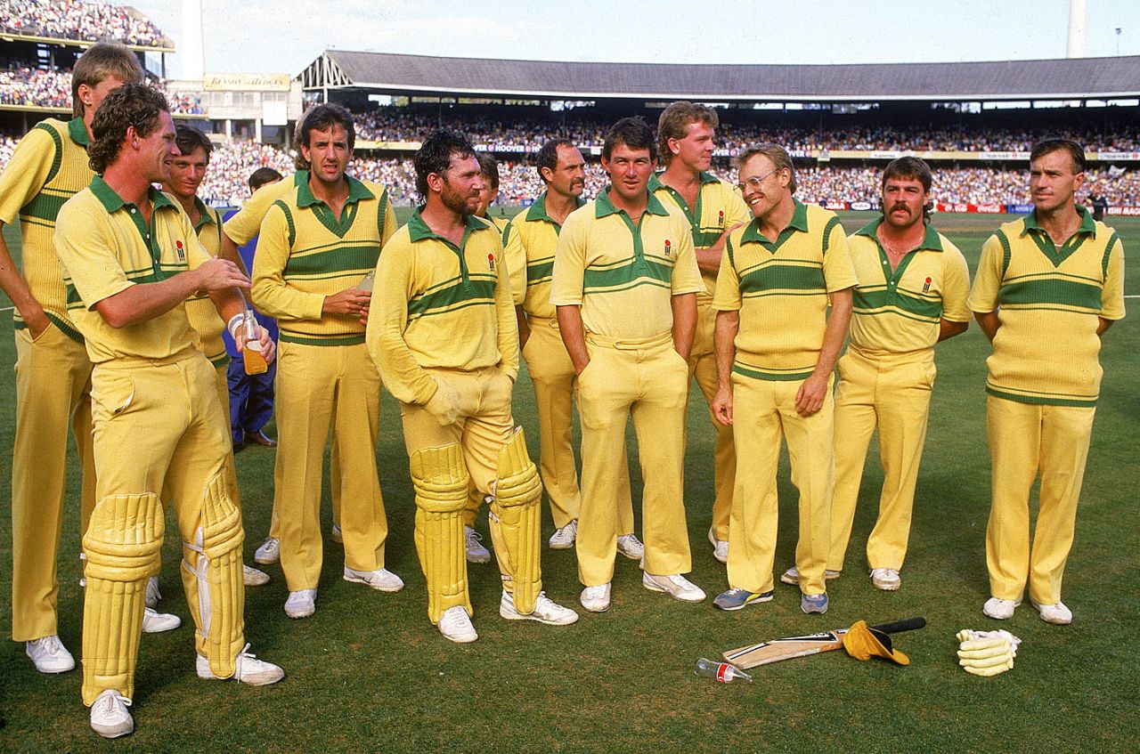 The Australians gather for the presentation ceremony after winning the tri-series, Australia v India, second final, Benson & Hedges World Series Cup, MCG, February 9, 1986
