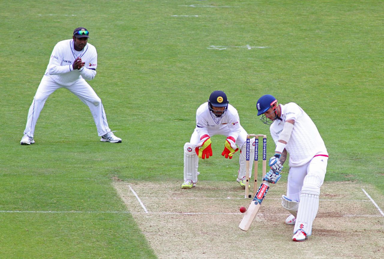 Alex Hales tried to attack Rangana Herath but picked out deep cover, England v Sri Lanka, 1st Test, Headingley, 2nd day, May 20, 2016
